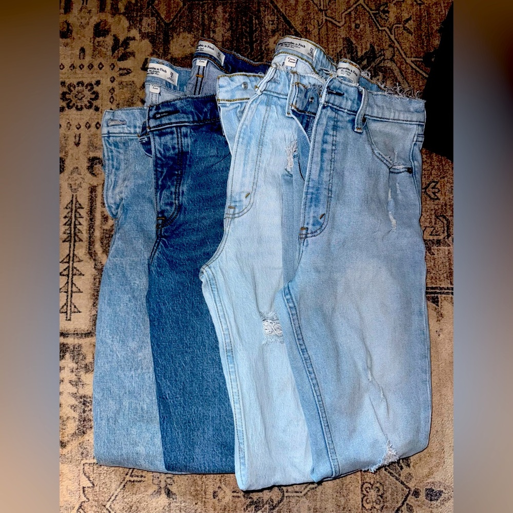 Set of four Abercrombie Denim Jeans